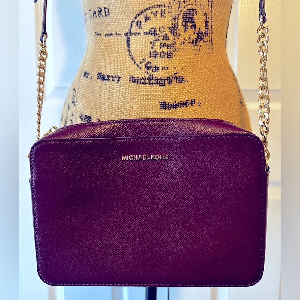 Michael Kors Jet Set Large Saffiano Leather Crossbody Bag